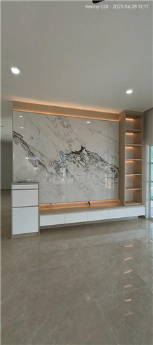 Calacatta Aureo & Winter Blossom - Kitchen Top, Feature Wall